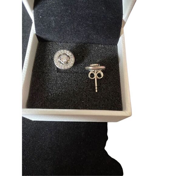 Authentic Pandora circle stud cubic zirconia sterling, silver spin earrings  - Picture 3 of 3